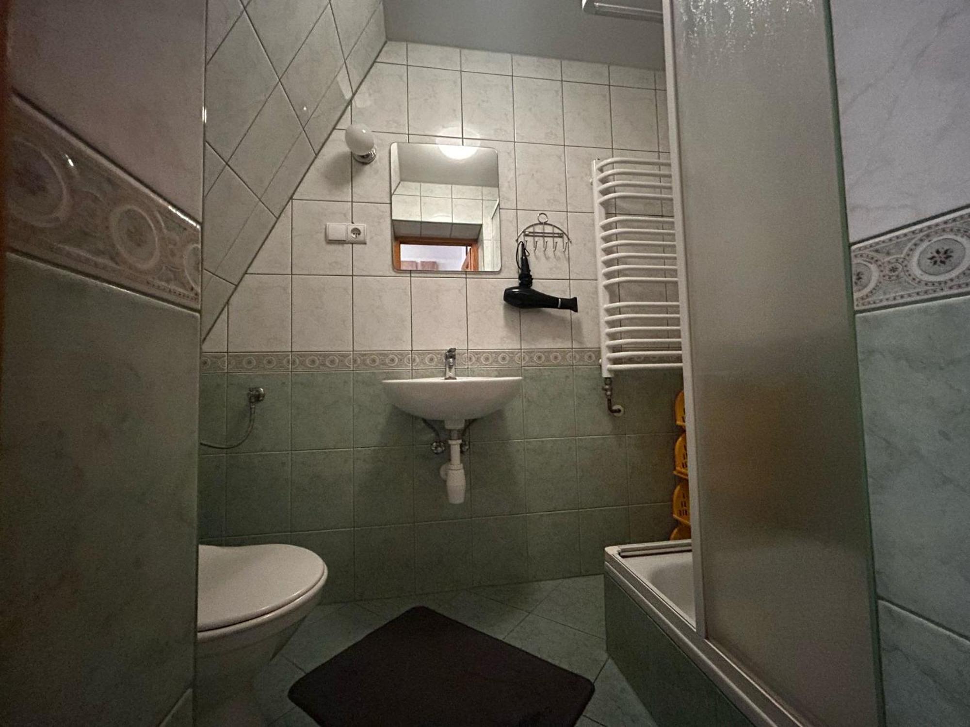 Pokoje Goscinne U Basi Bukowina Tatrzańska Exteriör bild